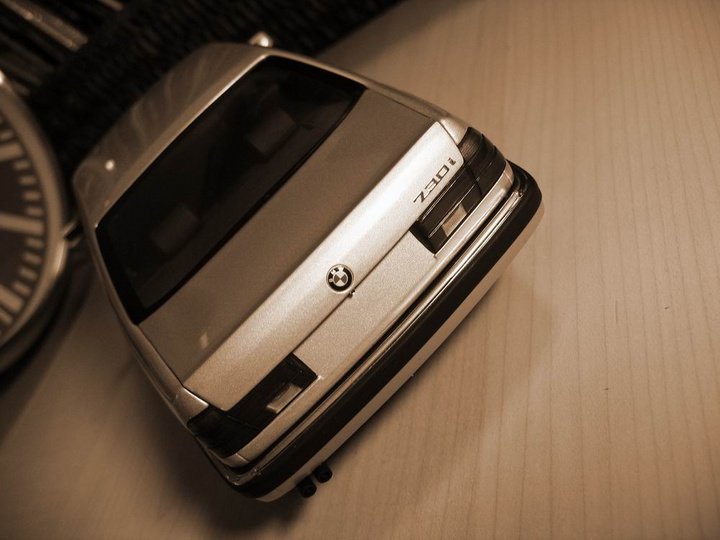 BMW730I