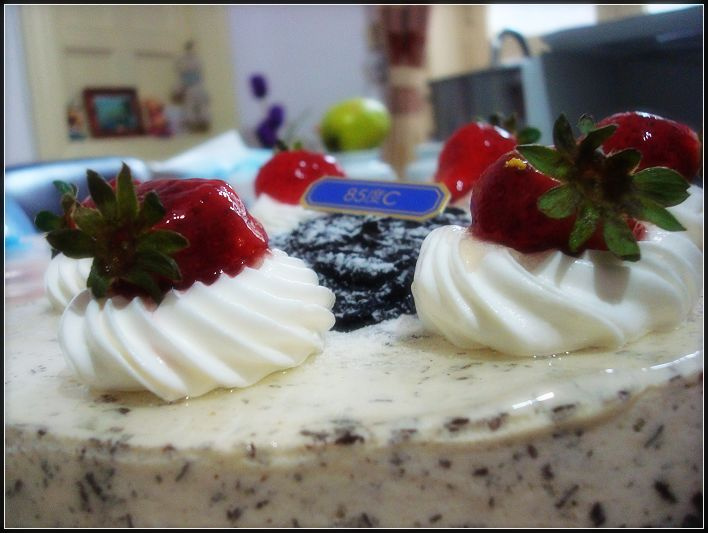 BIRTHDAY CAKE