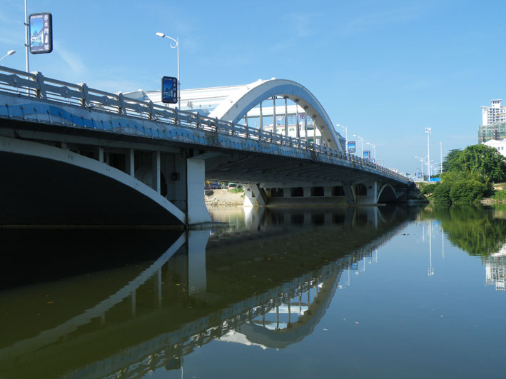 月川橋