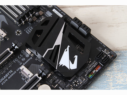 技嘉Z370 AORUS ULTRA GAMING