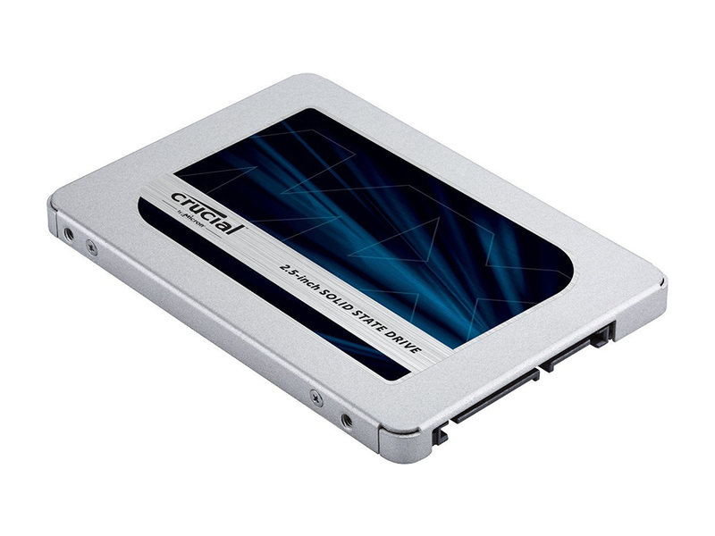 英睿达MX500 1TB SATA3 SSD45度正面