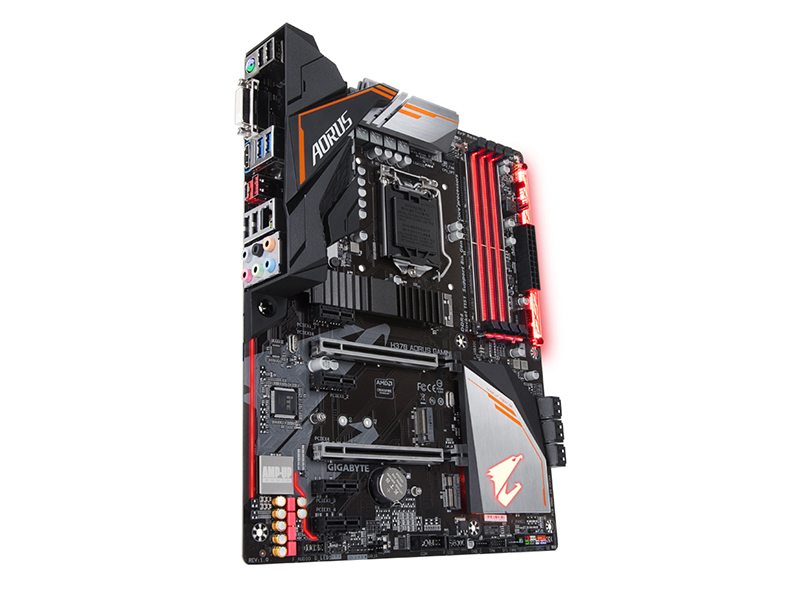 技嘉H370 AORUS Gaming 345度正面