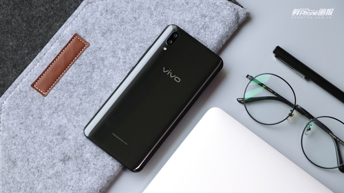 vivo X21屏幕指纹版