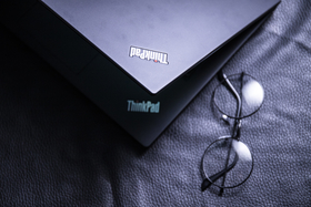 联想ThinkPad X390(酷睿i5-8265U/8GB/512GB)