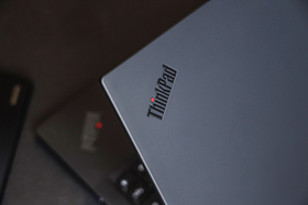 联想ThinkPad X1 Carbon 2019(酷睿i5-8265U/8GB/256GB)