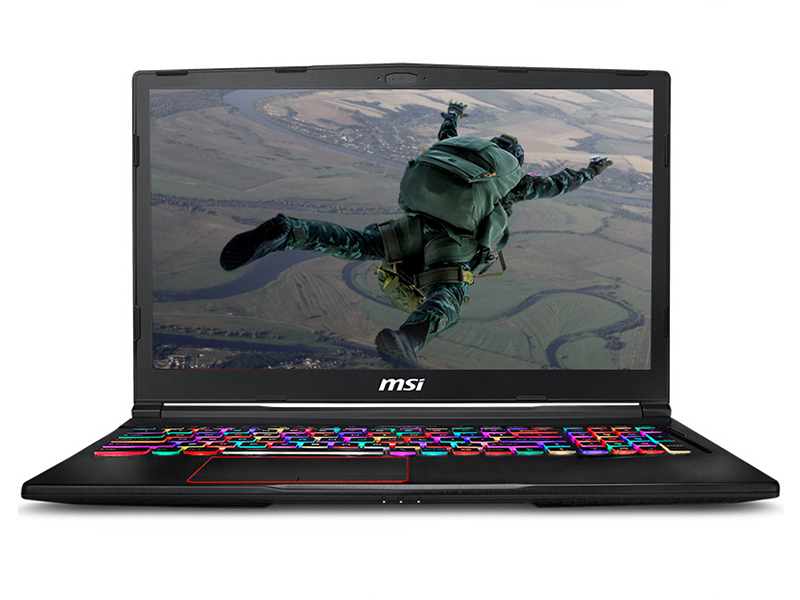 msi微星GE63 Raider RGB 8SG-039CN(酷睿i7-8750H/32GB/256GB+1TB/RTX2080) 前视