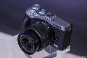 EOS M6 Mark II