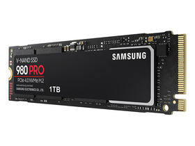 三星980 Pro 1TB NVMe M.2 SSD45度正面