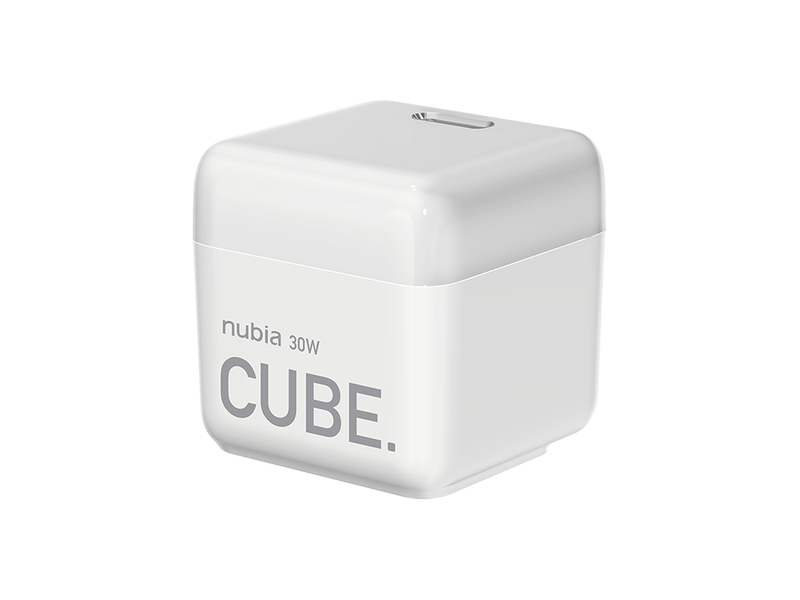 努比亚30W方糖Pro氮化镓充电器 图片