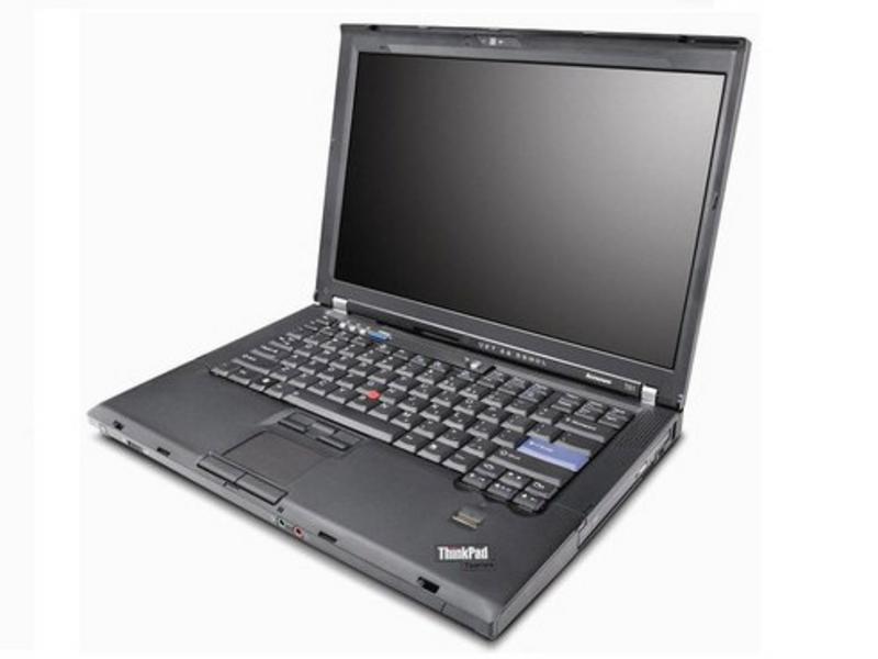联想ThinkPad T61p 6457RU2背面斜视