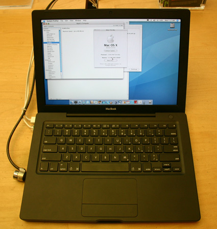 苹果MacBook MA472(黑)