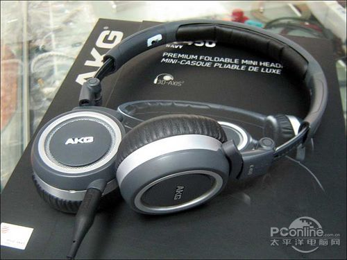 AKG K450