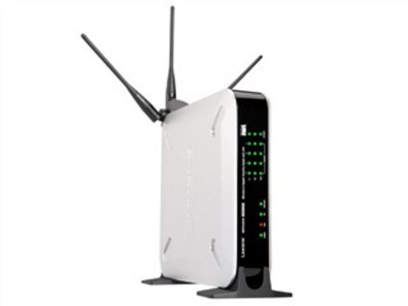 Linksys WRVS4400N 图片