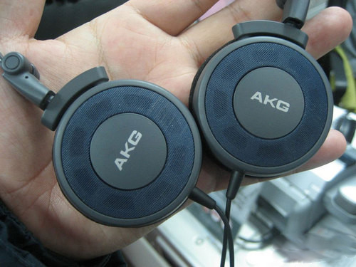 AKG K420ͼ