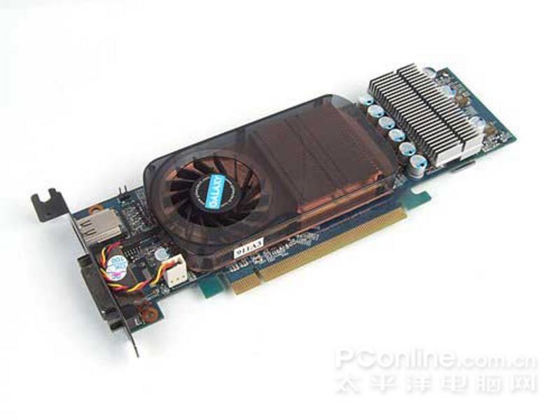 影驰9600GT 绿色刀锋版 正面