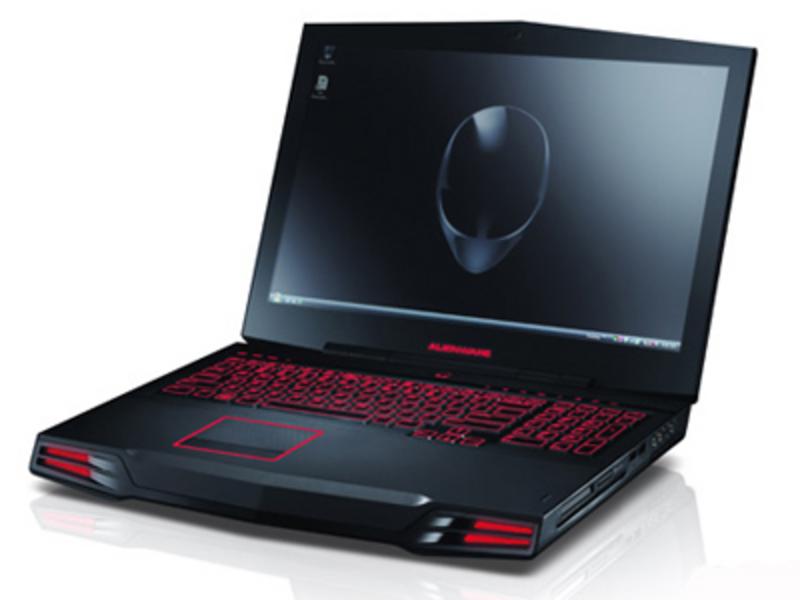 Alienware M15x(ALW15D-258)背面斜视