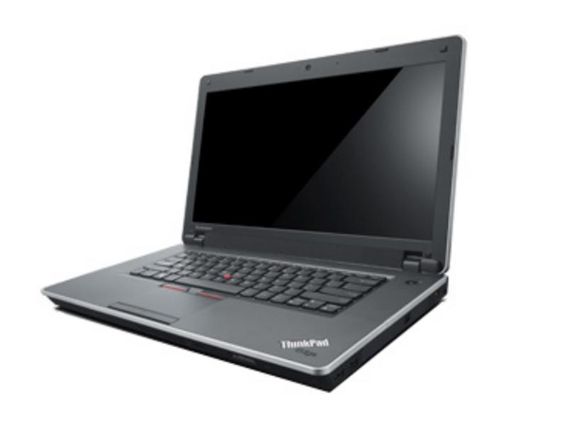 联想ThinkPad E50 0301A18 背面斜视