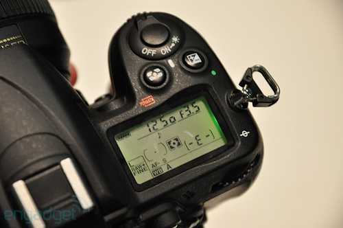 尼康D7000套机(18-105mm VR)