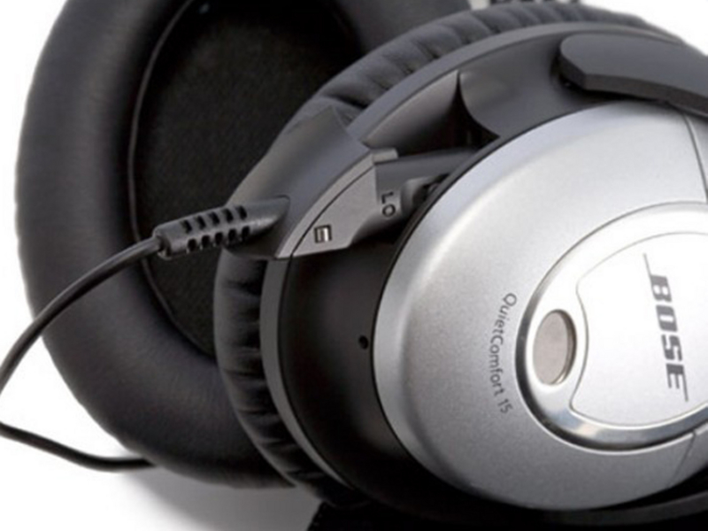 BOSE QC15