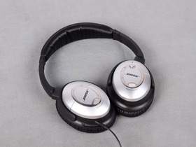 BOSE QC15