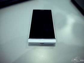 LT26i(Xperia S)