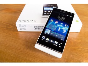 LT26i(Xperia S)