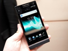 LT26i(Xperia S)