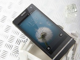 LT26i(Xperia S)