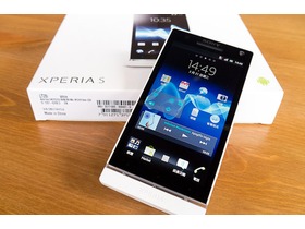 LT26i(Xperia S)