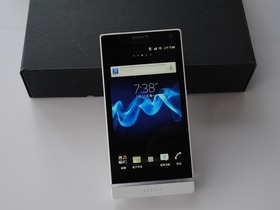 LT26i(Xperia S)