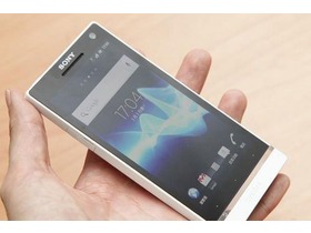 LT26i(Xperia S)