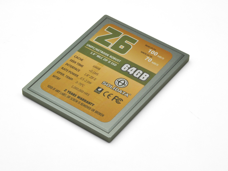 实忆SOLIDATA Z6-64 GB 正面