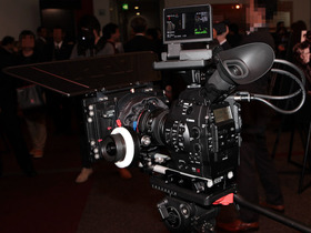 C300