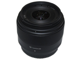 19mm F2.8 EX DN