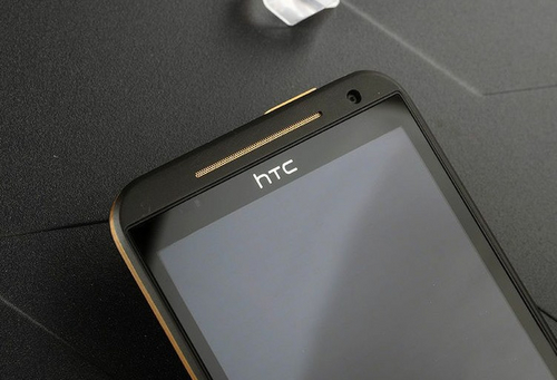 HTC One XC