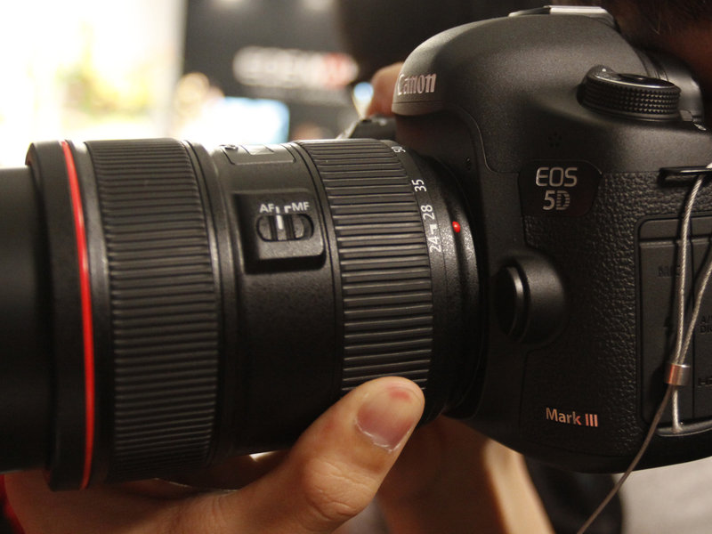 5D Mark III׻(24-70mmII)ͼ