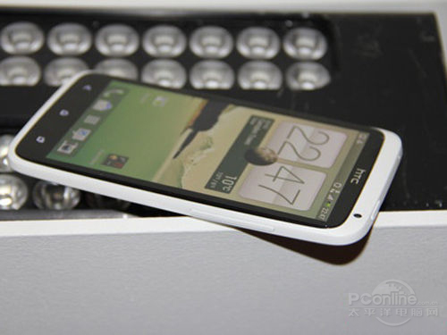 HTC One X