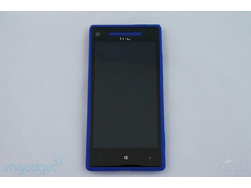 HTC 8XŰ