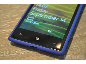 HTC 8X