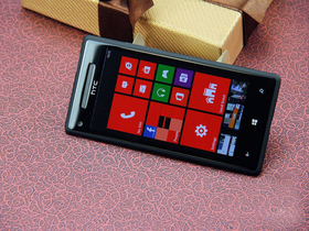 HTC 8X