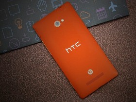 HTC 8X