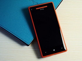 HTC 8X