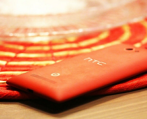 HTC 8X