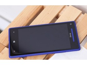 HTC 8X