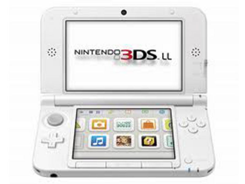 任天堂3DS LL 图片