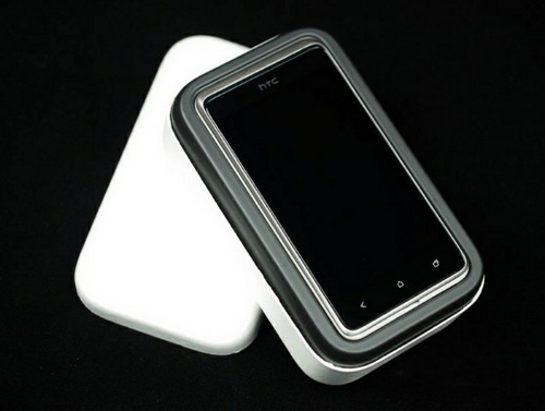 HTC T528w