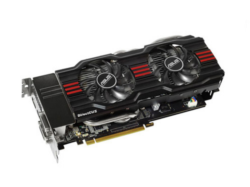 华硕GTX670 DirectCU II 4G 正面