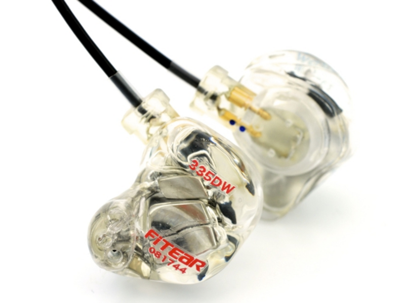 FitEar 335 外观