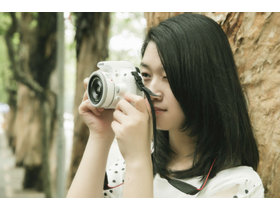  EOS 100D ɫ