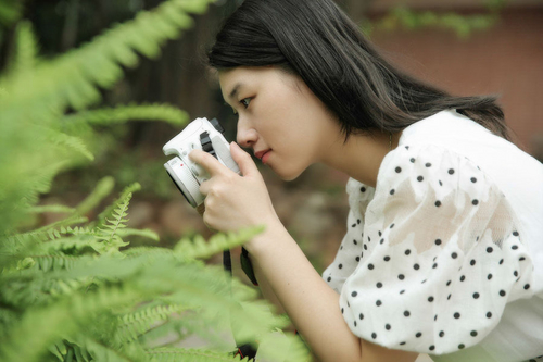 佳能100D双头套机(配18-55mm,55-250mm镜头)佳能 EOS 100D 白色